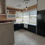 Vakantiehuis Dom Nad Jeziorem Czerwonki (Mragowo)